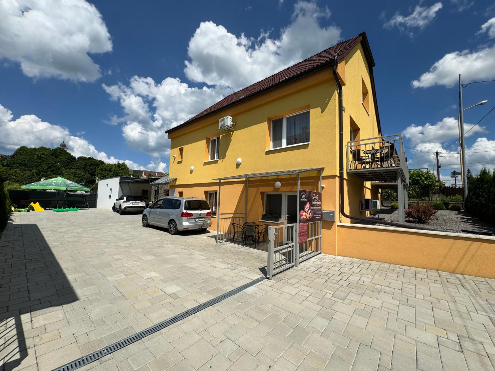 Apartmany Hujer 2 Bojnice Exterior photo