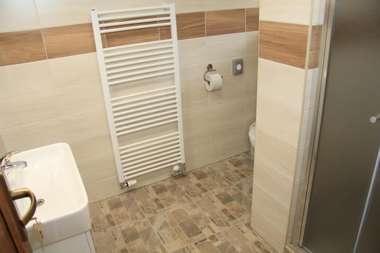 Apartmany Hujer 2 Bojnice Exterior photo